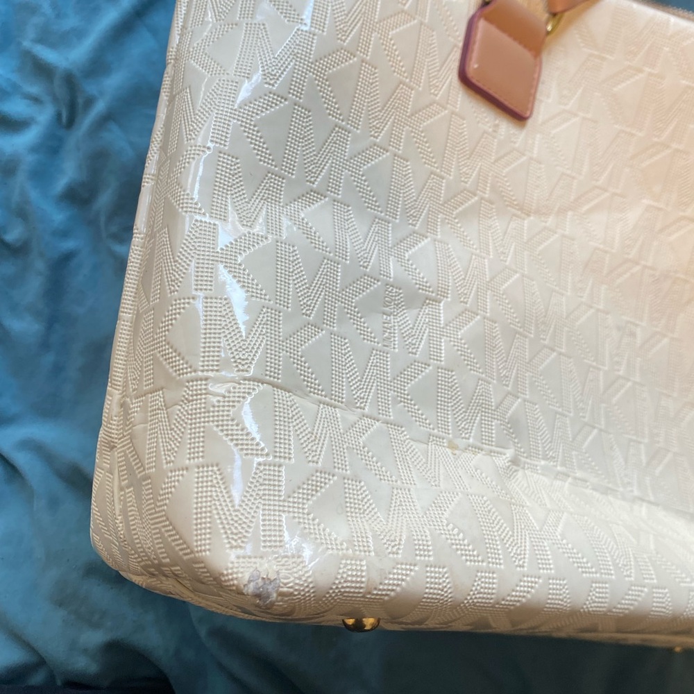 Michael Kors White Patent Tote with Brown Gold  Handles - Picture 7 of 7